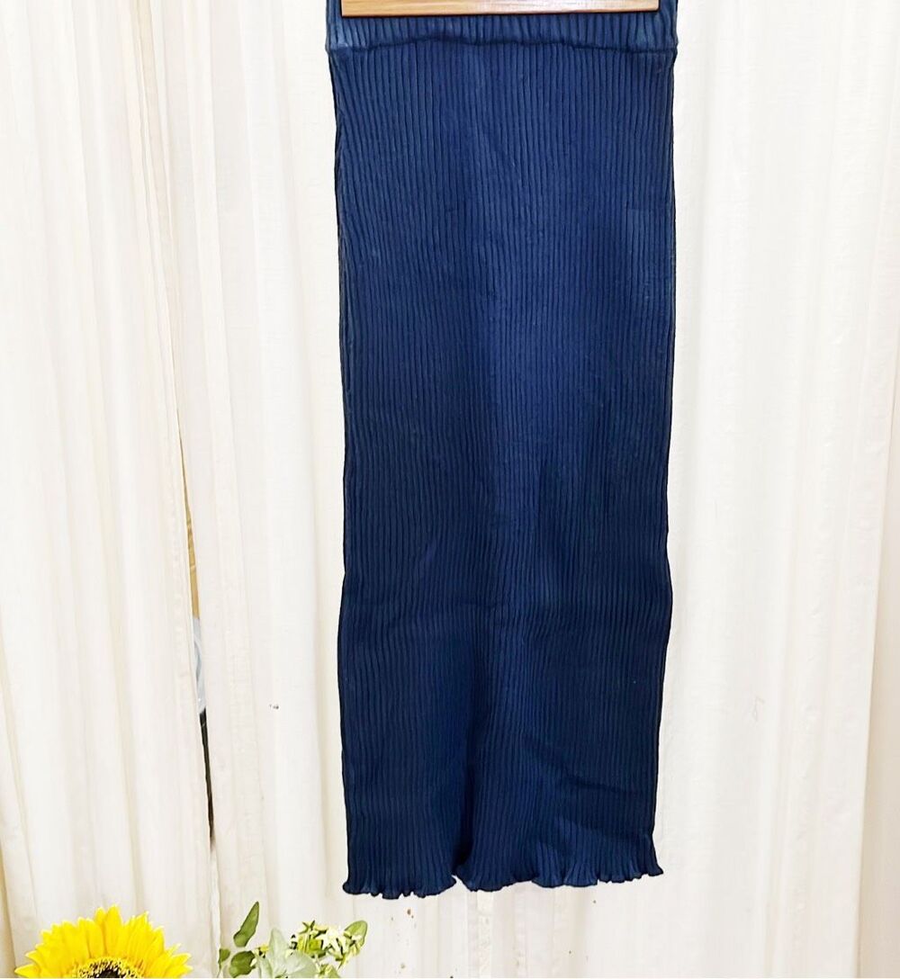 Petal & Pup PAYTON KNITTED MIDI Sweater Skirt Navy Size Medium Nwot